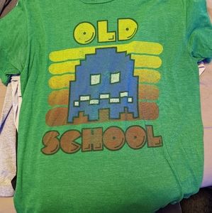 Nintendo Pac-Man medium tshirt